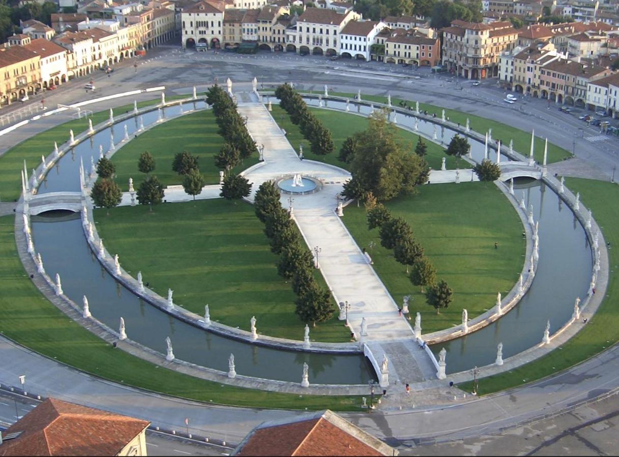 Appartamenti Portavenezia Padua Exterior foto